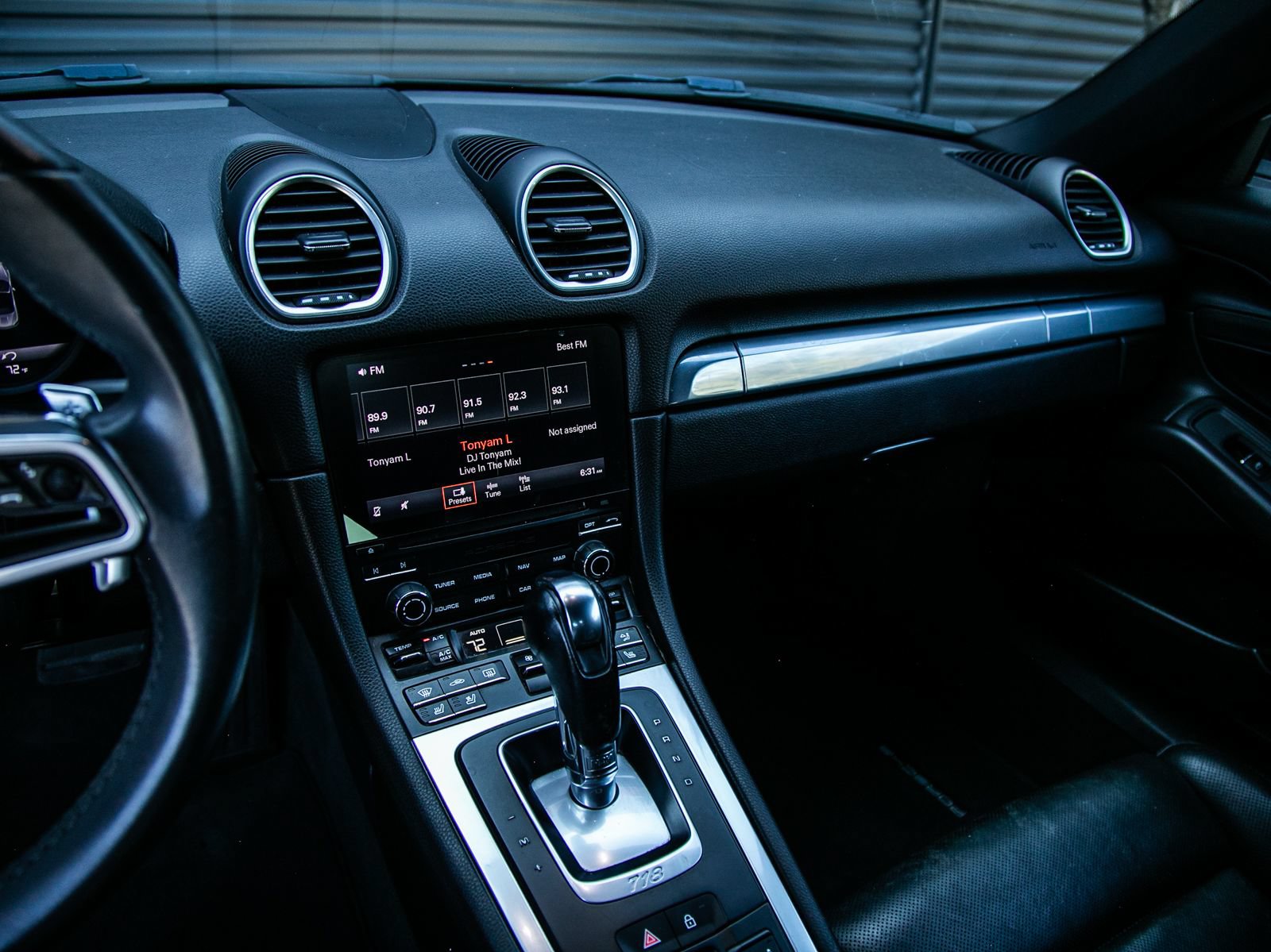 Certified 2023 Porsche 718 Boxster RWD image 19