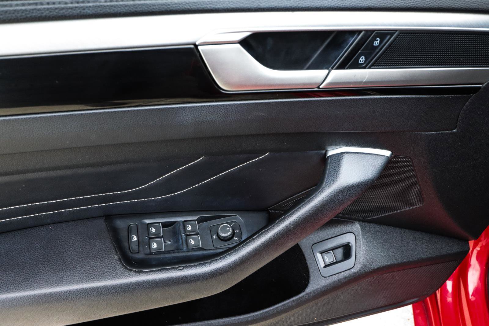 Used 2021 Volkswagen Arteon SE w/ Arteon MDO Package FWD image 35