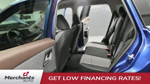 Used 2023 Nissan Rogue SV AWD/4WD image 12