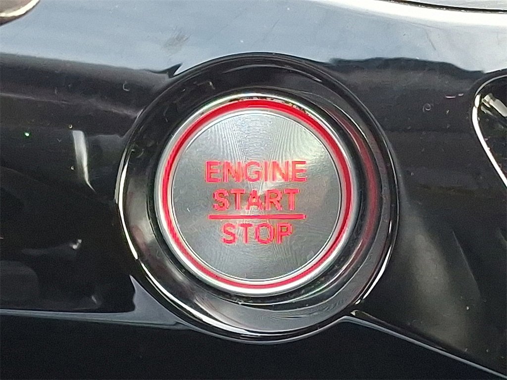 Used 2023 Acura MDX SH-AWD w/ Technology Package image 24