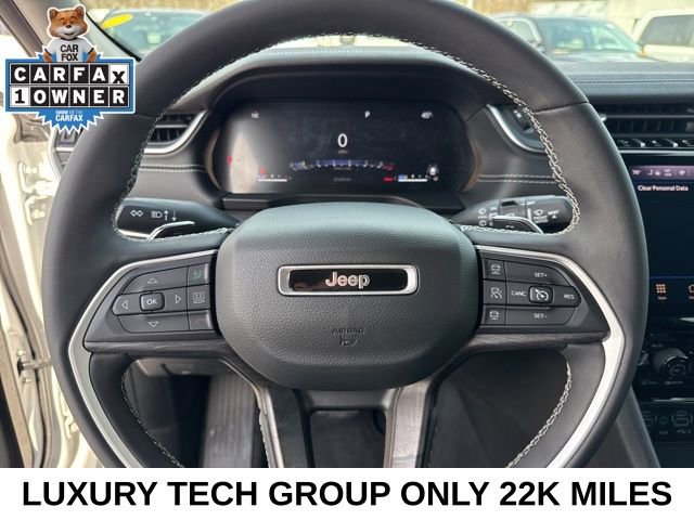Used 2023 Jeep Grand Cherokee Limited w/ Luxury Tech Group II image 13