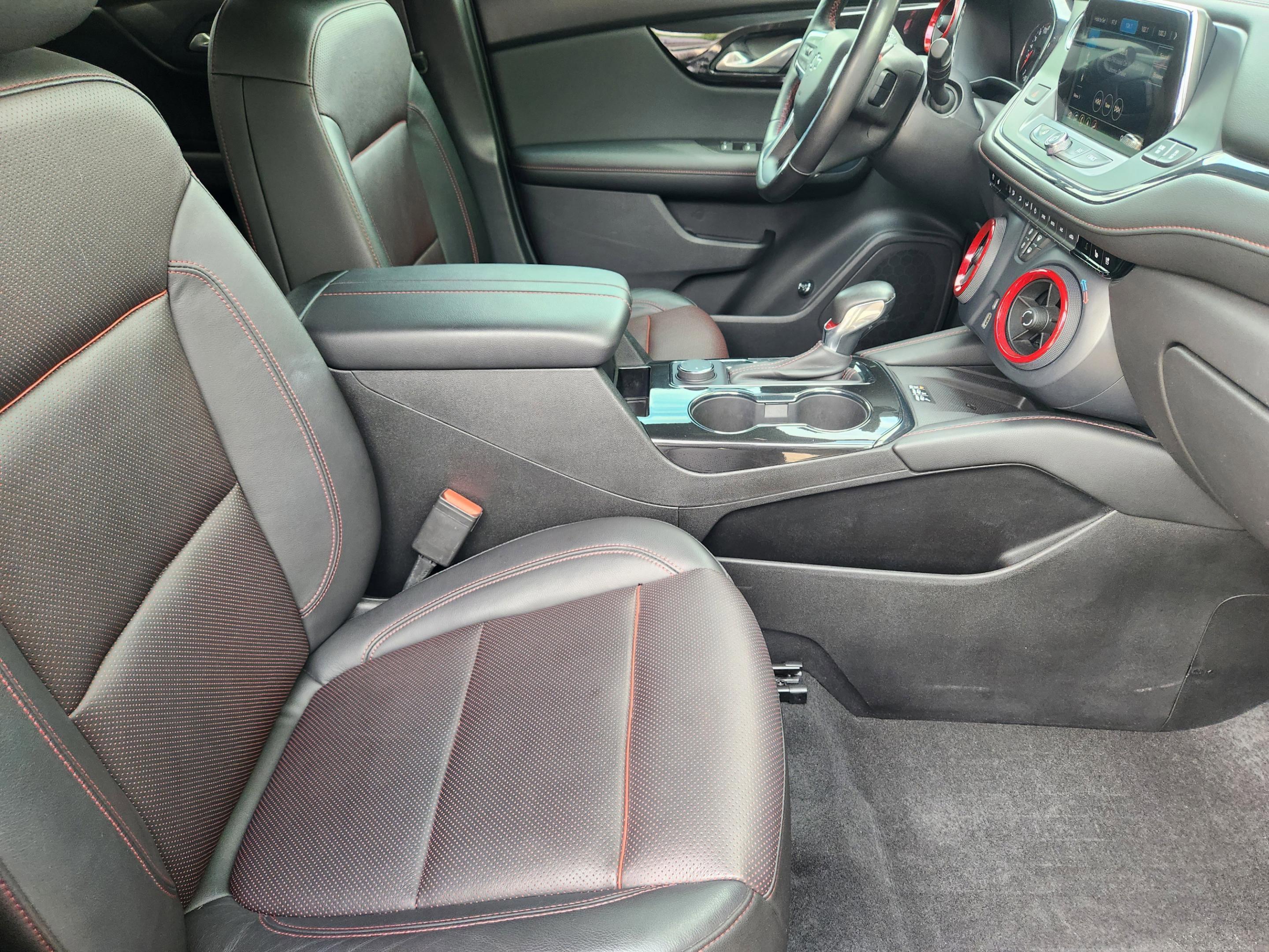 Used 2019 Chevrolet Blazer RS AWD/4WD image 14
