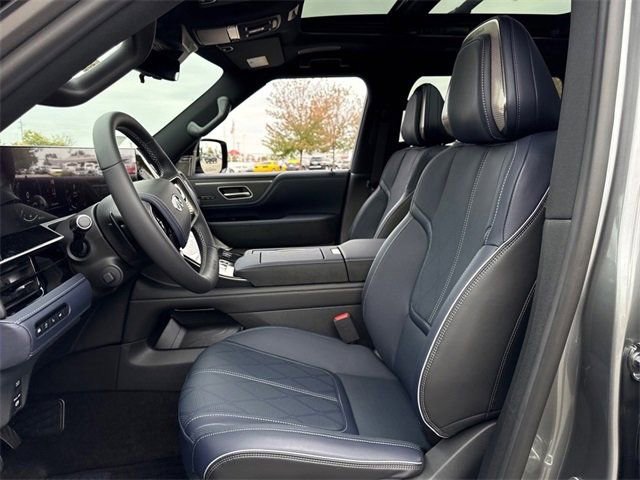 New 2026 INFINITI QX80 4WD image 15