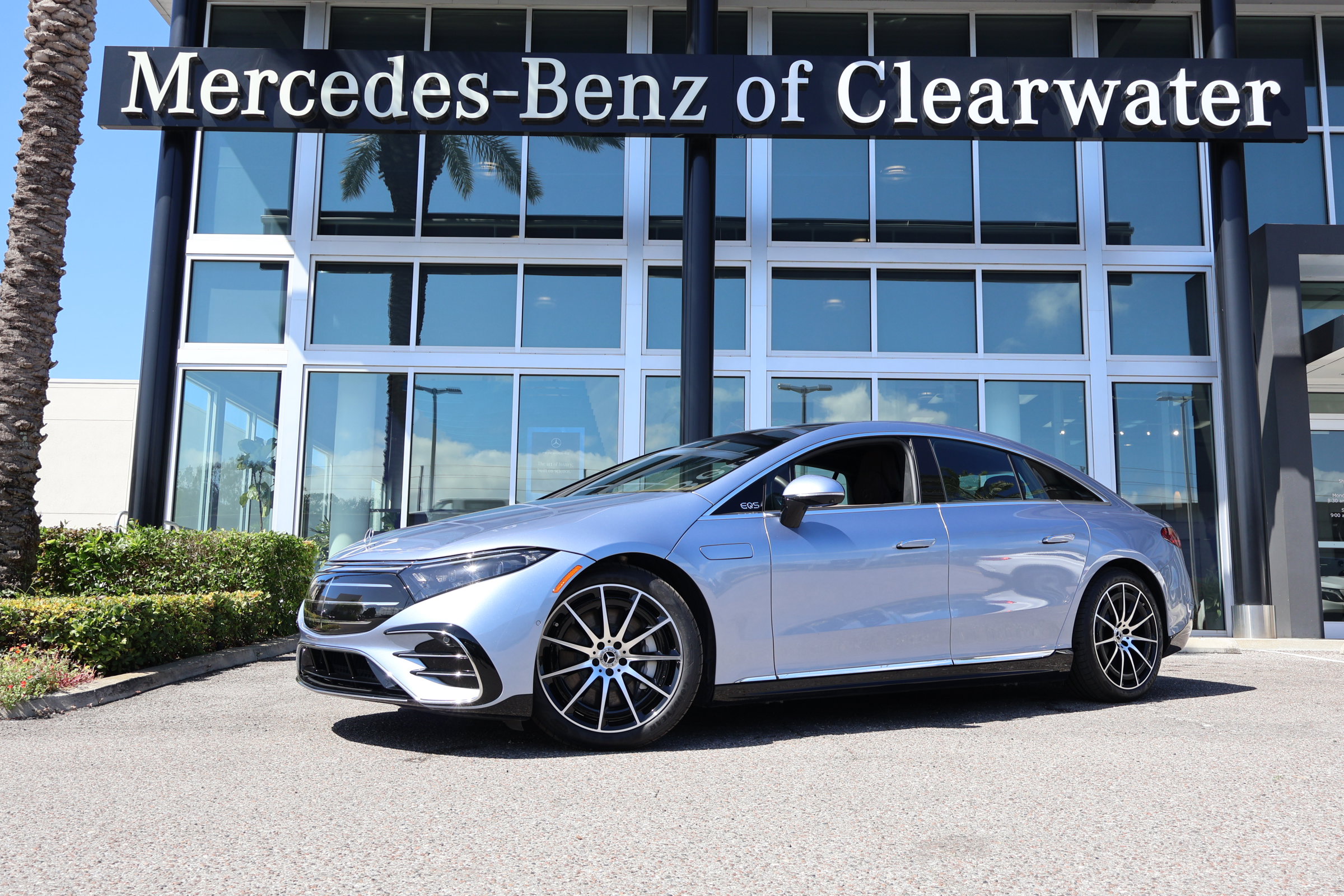 New 2025 Mercedes-Benz EQS 450+ 4MATIC Sedan image 1