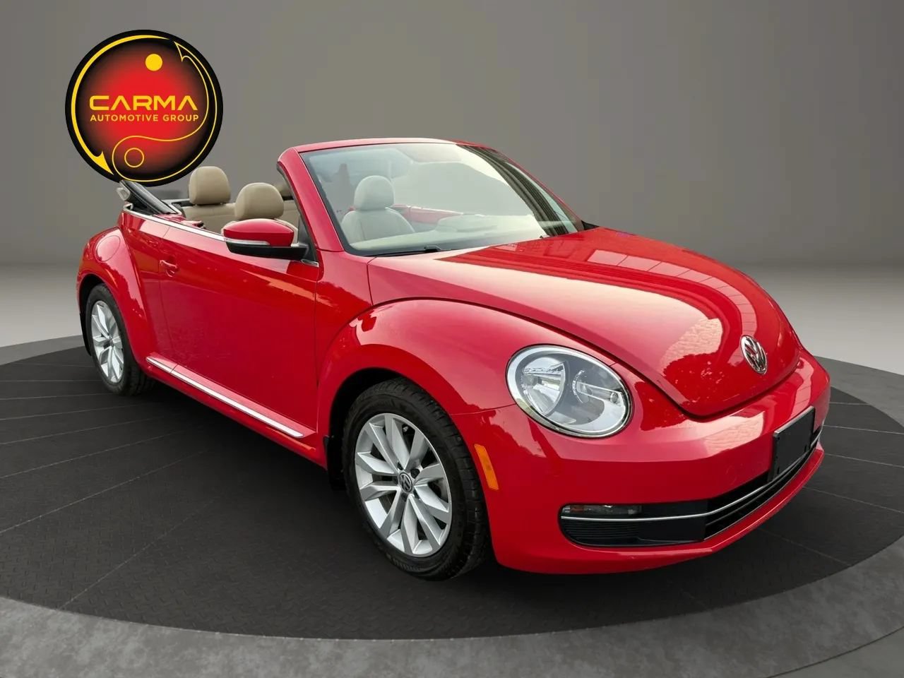 Used 2013 Volkswagen Beetle TDI FWD image 7