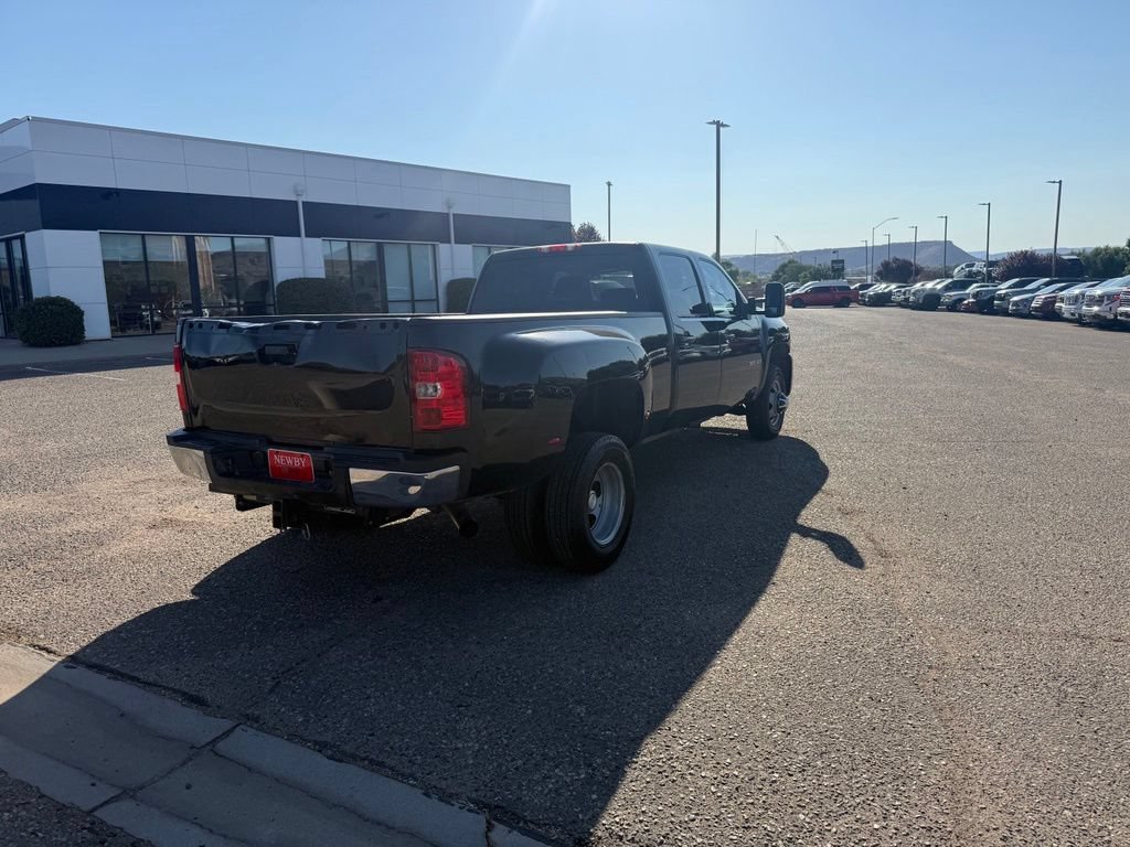 Used 2008 Chevrolet Silverado 3500 LTZ AWD/4WD image 5