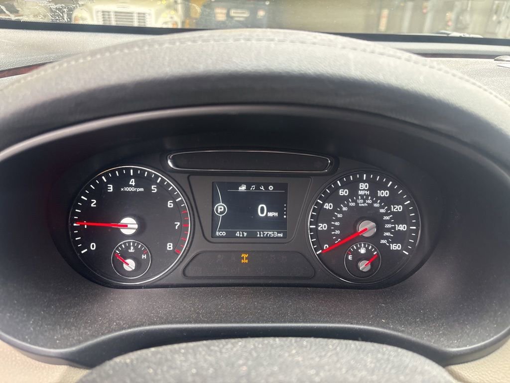 Used 2017 Kia Sorento LX image 15