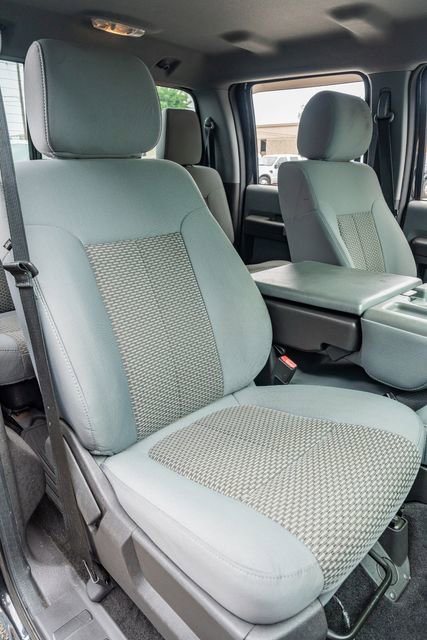 Used 2015 Ford F250 XLT w/ XLT Premium Package AWD/4WD image 42