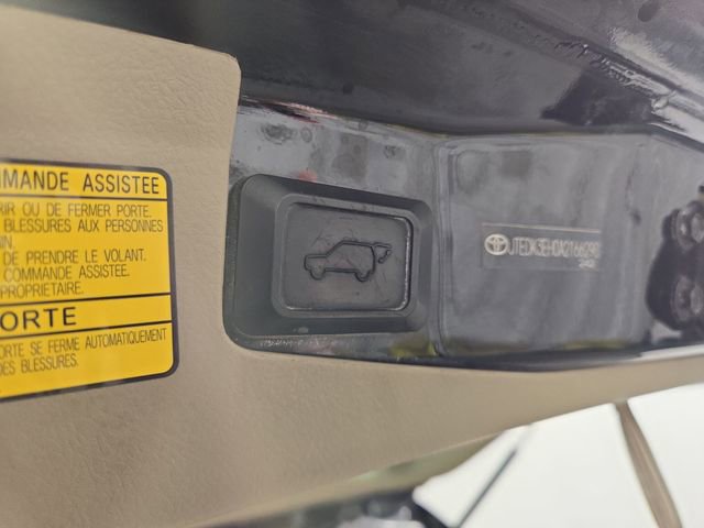 Used 2010 Toyota Highlander Limited image 33