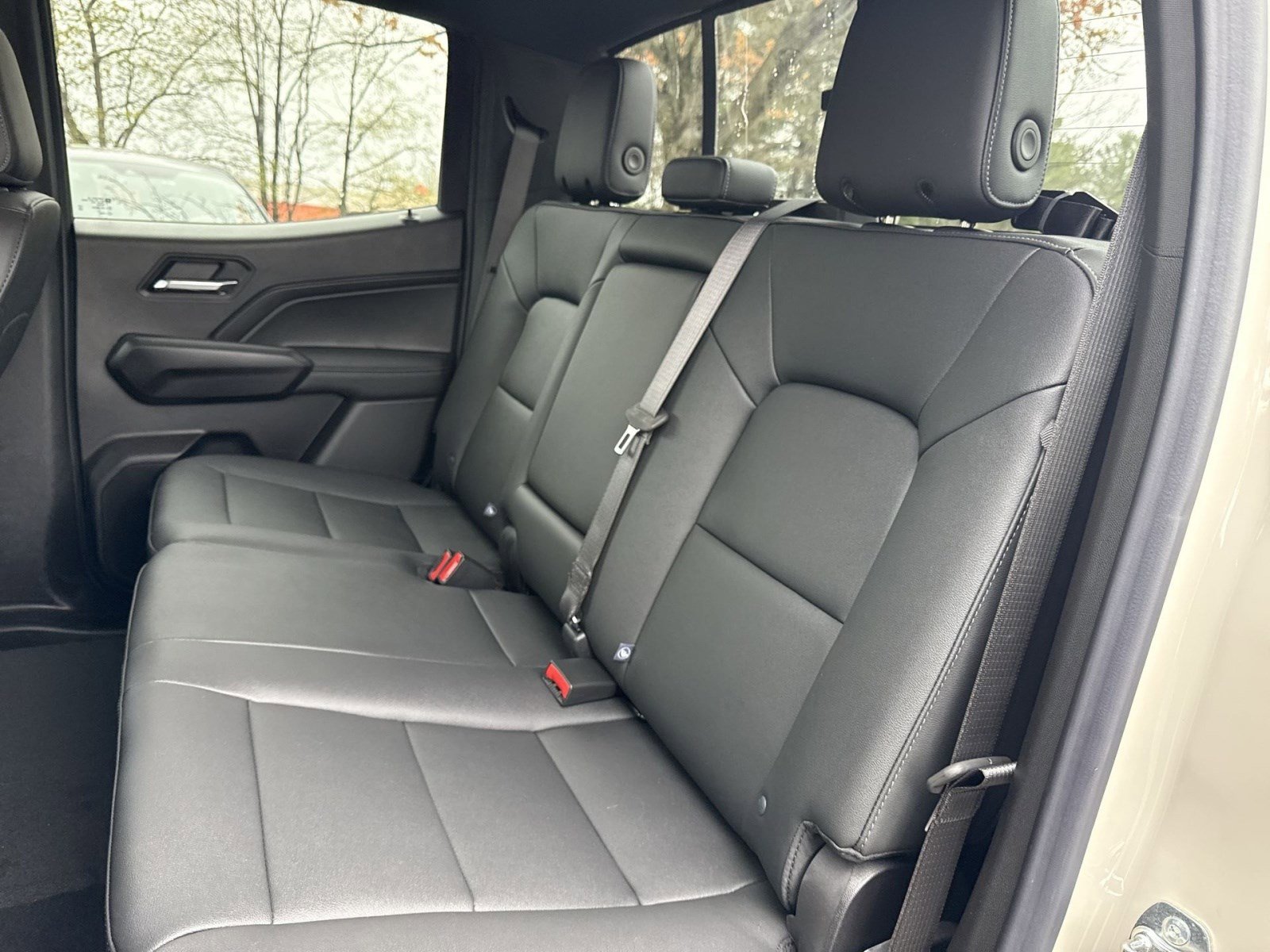 New 2026 GMC Canyon Elevation image 19