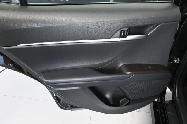 Used 2023 Toyota Camry LE w/ Convenience Package FWD image 28