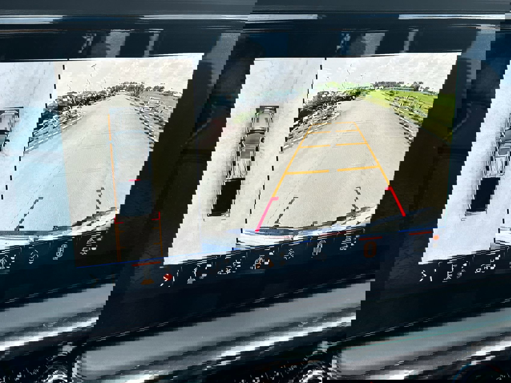 Used 2024 GMC Sierra 1500 AT4X w/ AT4X AEV Edition image 17