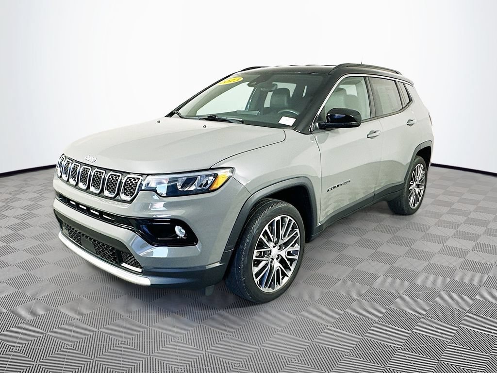 Used 2023 Jeep Compass Limited w/ Elite Group AWD/4WD image 6