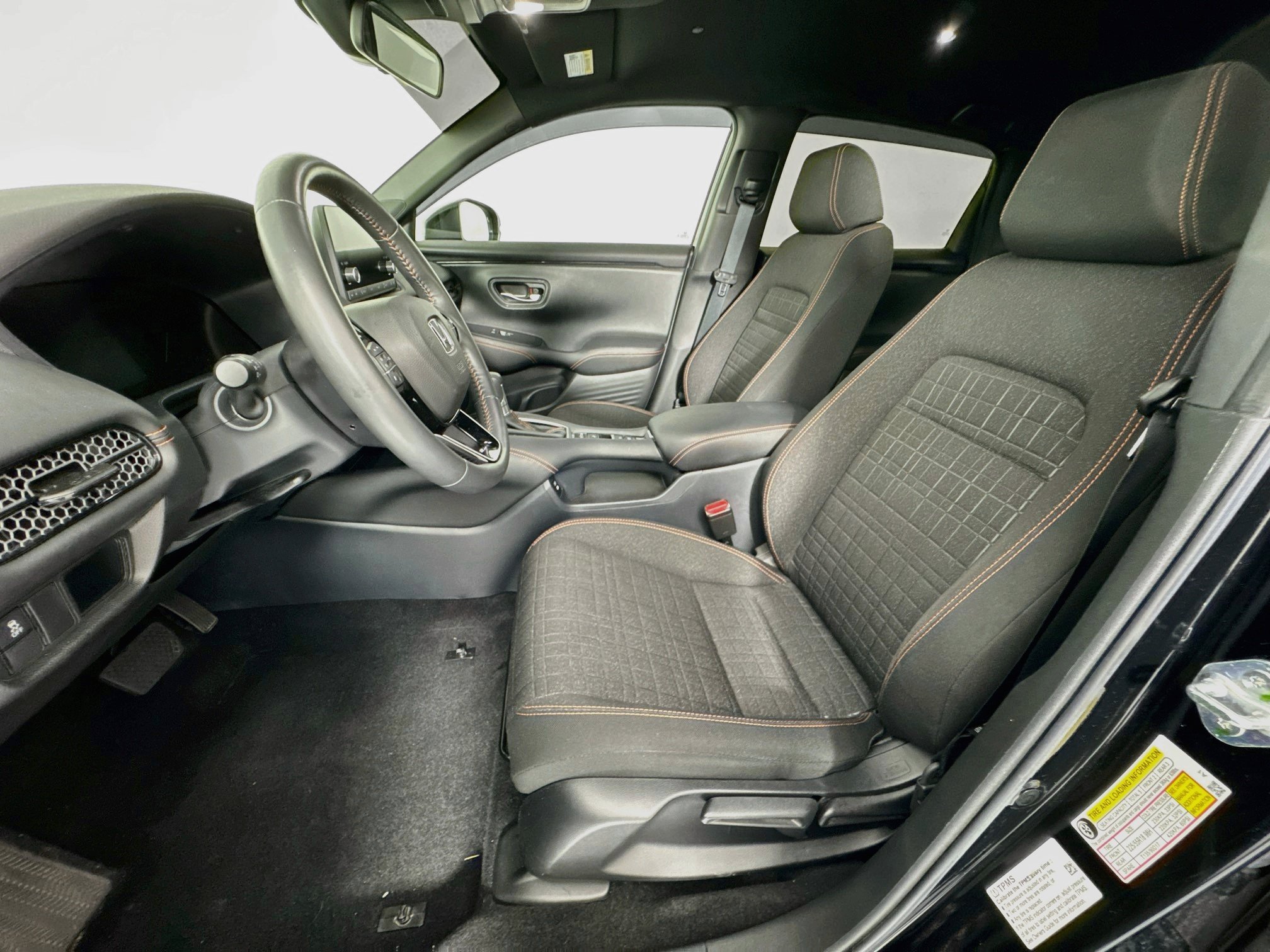 Certified 2025 Honda HR-V Sport image 20