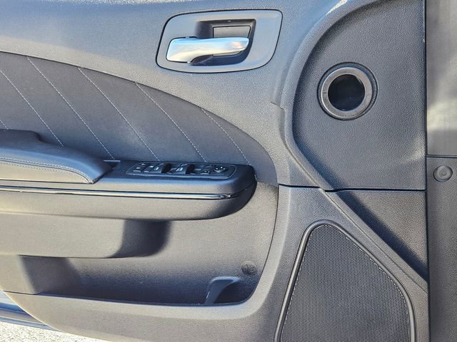 Used 2021 Dodge Charger SXT w/ Blacktop Package image 21