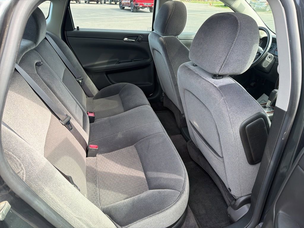 Used 2014 Chevrolet Impala LT w/ LT Sunroof Package FWD image 22