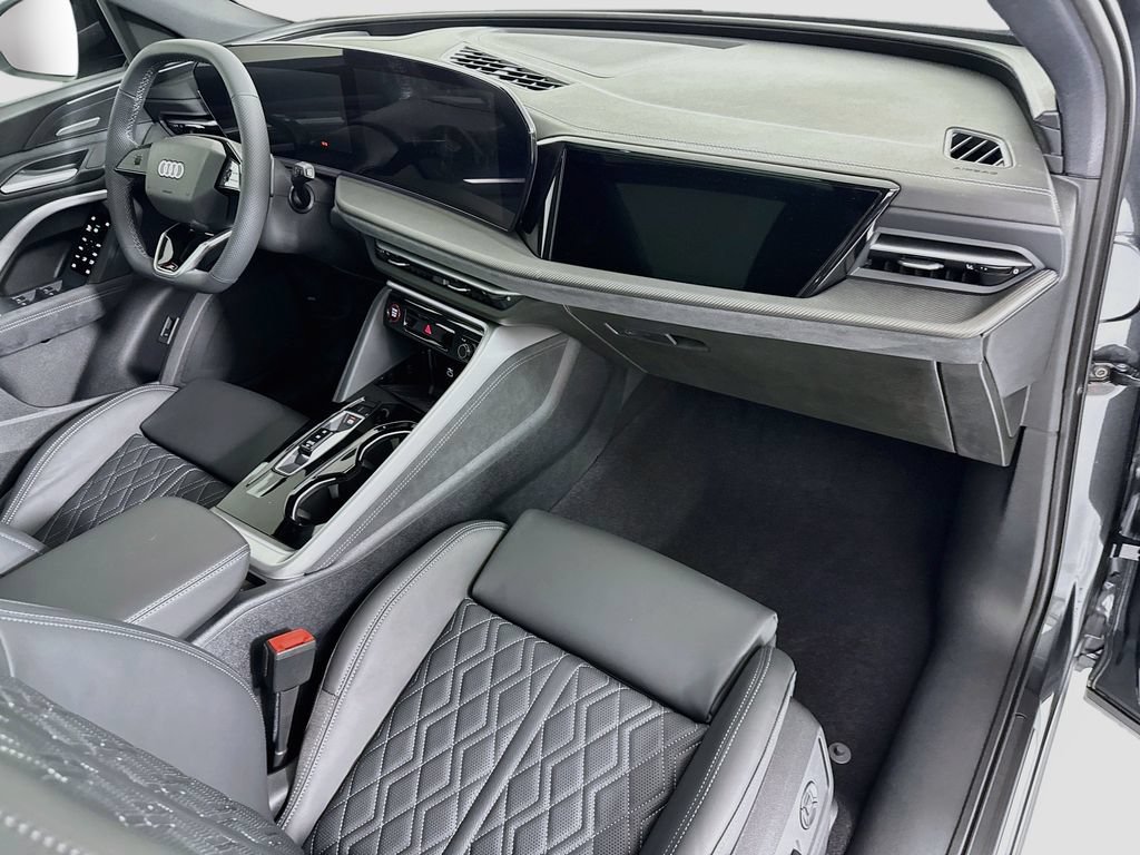 New 2026 Audi SQ5 Premium Plus AWD/4WD image 17