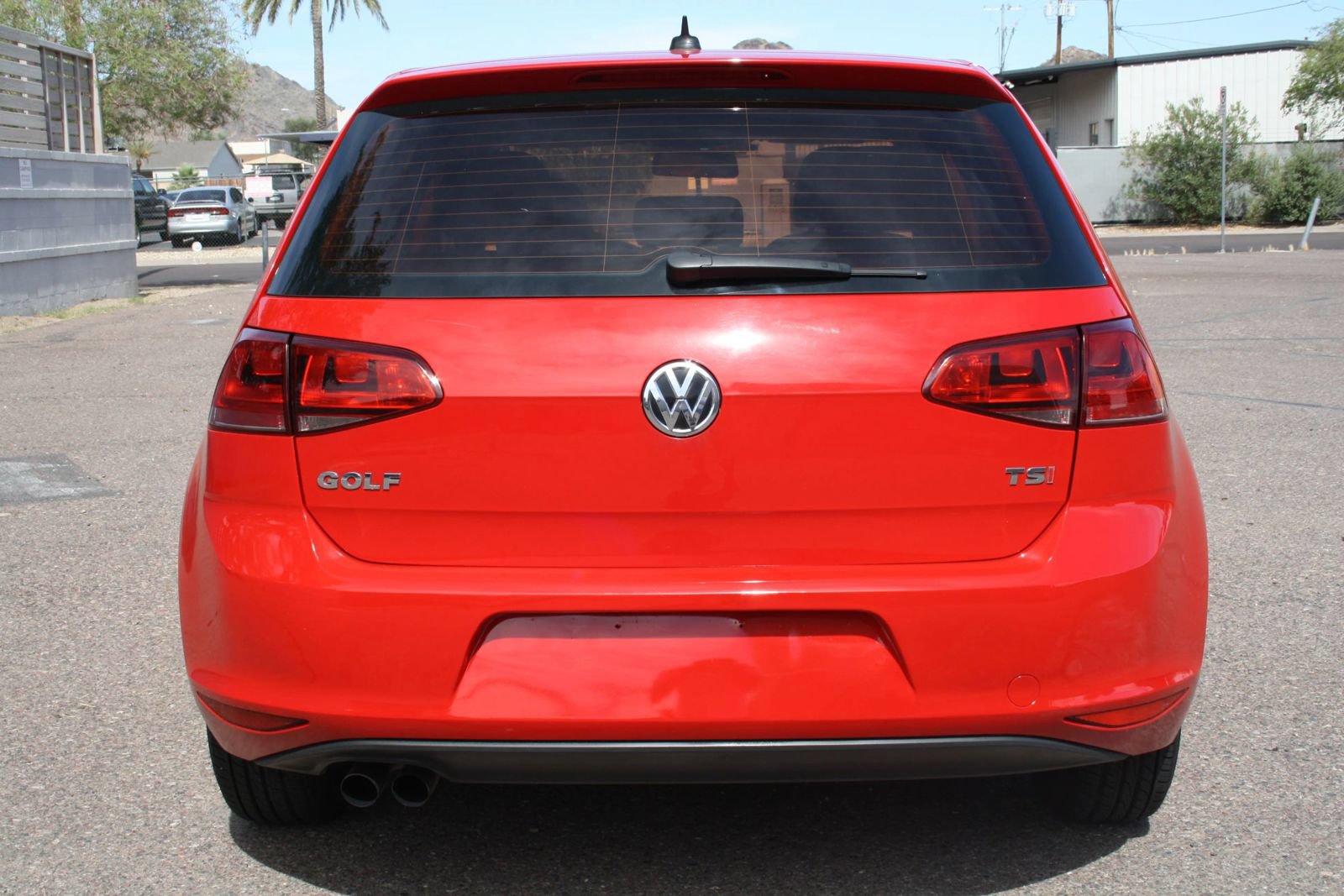 Used 2015 Volkswagen Golf S FWD image 6