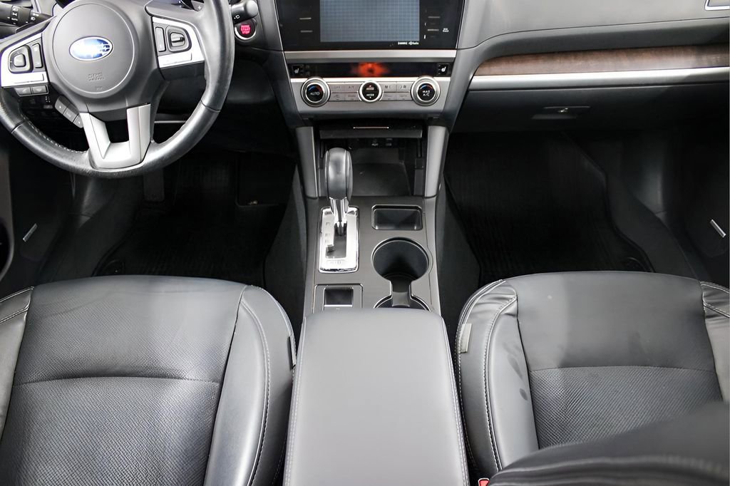 Used 2017 Subaru Outback 2.5i Limited image 16