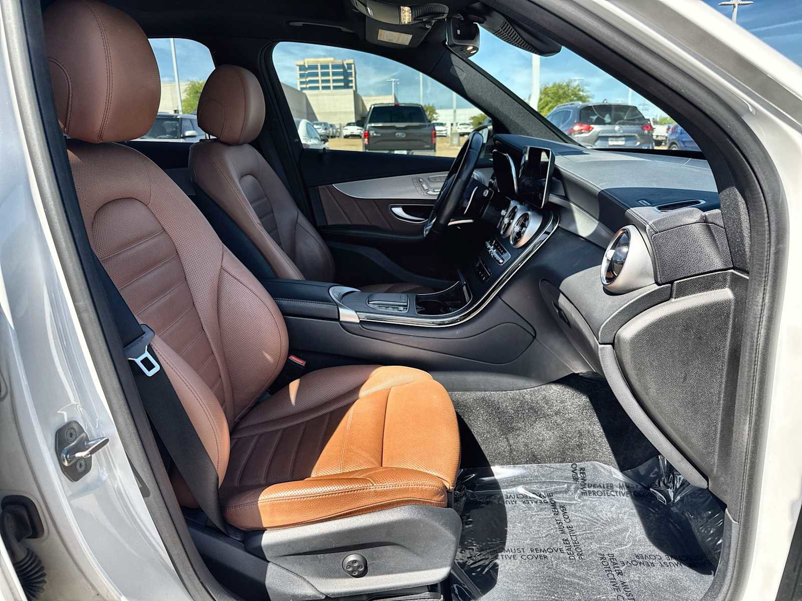 Used 2021 Mercedes-Benz GLC 43 AMG 4MATIC image 9