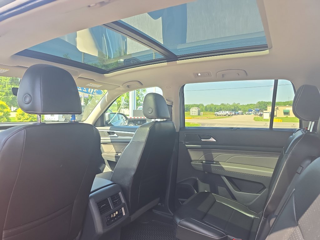 Used 2022 Volkswagen Atlas SEL image 10