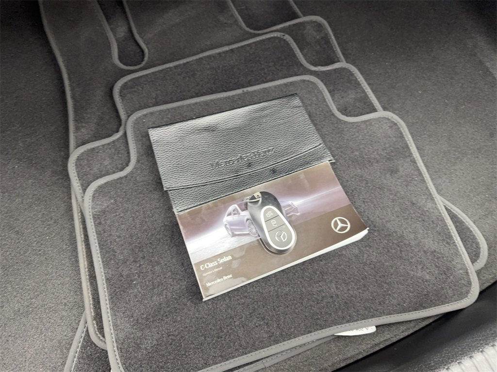 Used 2025 Mercedes-Benz C 300 Sedan image 73