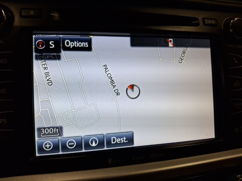 Used 2018 Toyota Highlander XLE w/ Protection Package #3 AWD/4WD image 26