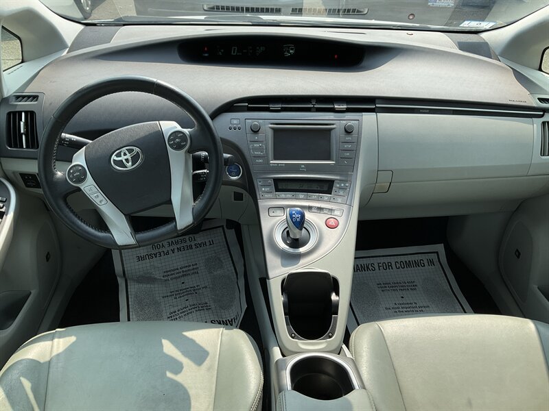Used 2012 Toyota Prius Four FWD image 16