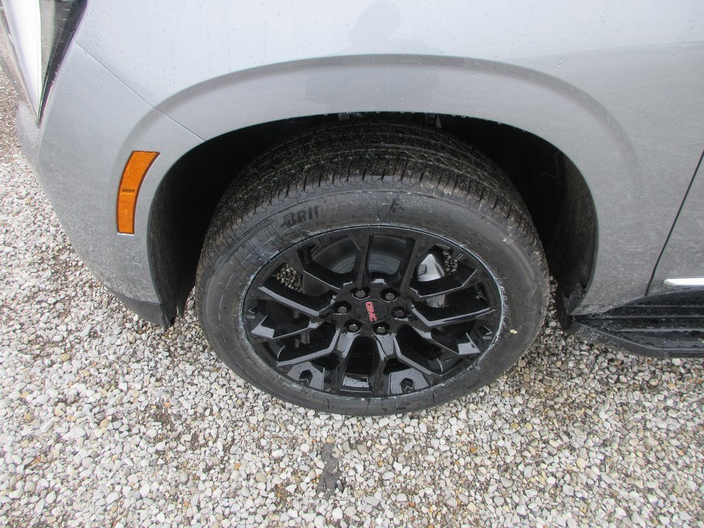 New 2026 GMC Yukon Elevation image 11