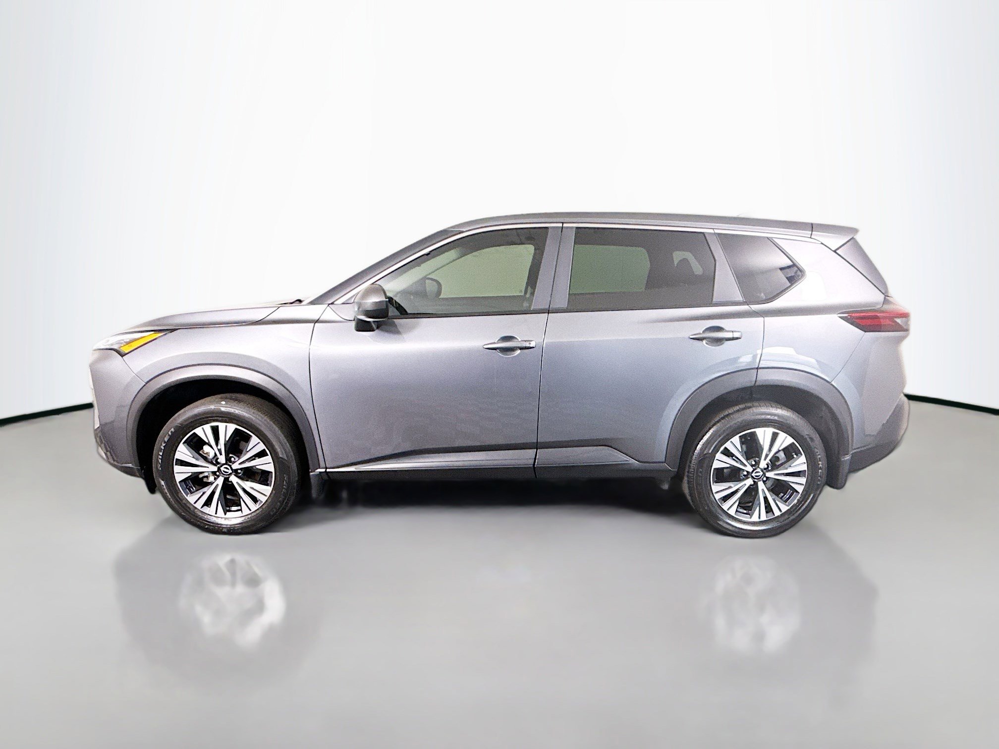 Used 2023 Nissan Rogue SV FWD image 6