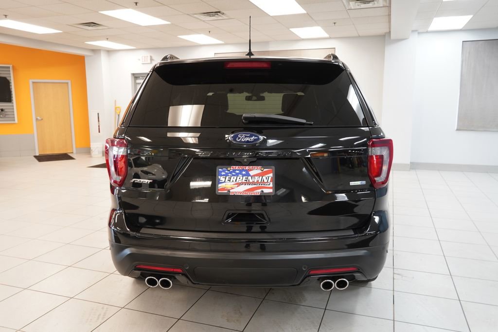 Used 2018 Ford Explorer Sport w/ Equipment Group 401A AWD/4WD image 9