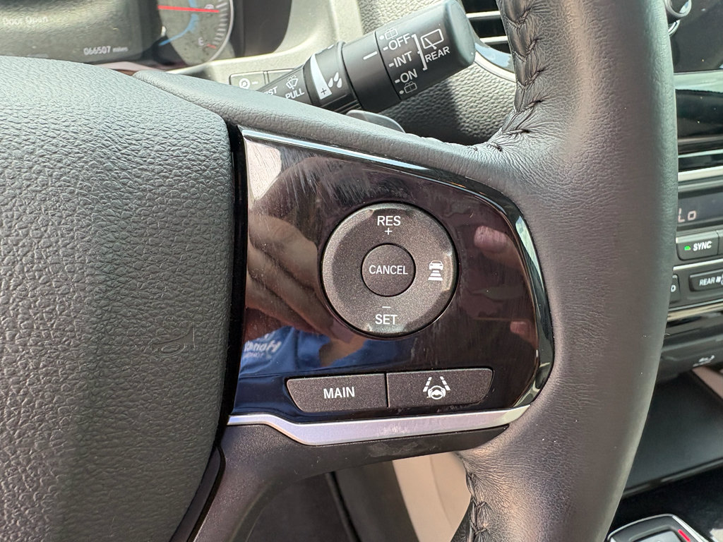 Certified 2022 Honda Pilot Touring image 15