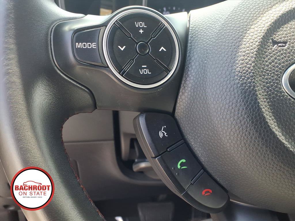 Used 2016 Kia Soul + w/ Soulful Package FWD image 19