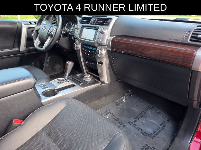 Used 2016 Toyota 4Runner Limited AWD/4WD image 9