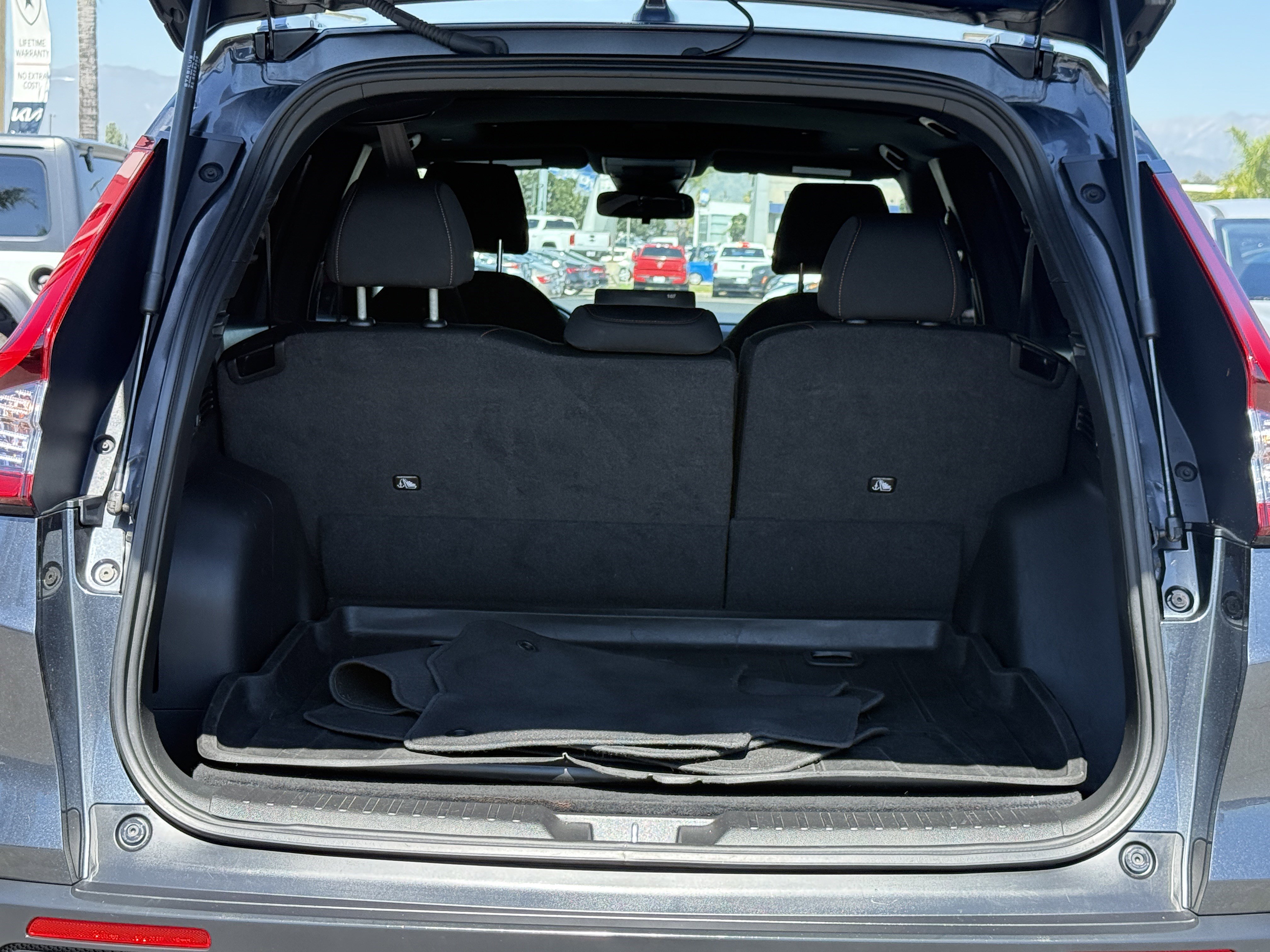 Used 2023 Honda CR-V Sport image 10