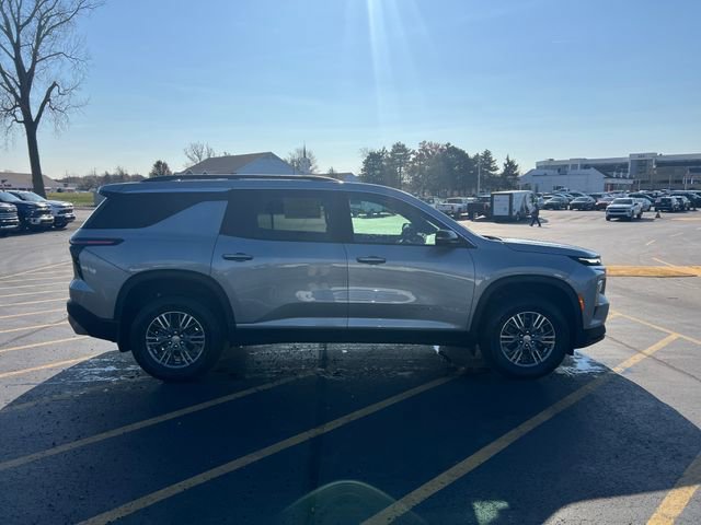 New 2026 Chevrolet Traverse LT image 6