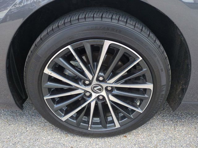 Used 2024 Lexus ES 350 w/ Premium Package image 11
