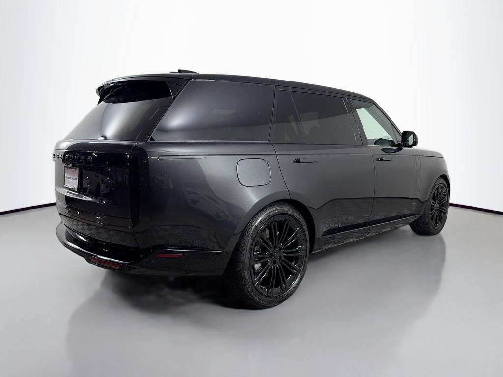 New 2026 Land Rover Range Rover Long Wheelbase SE AWD/4WD image 5