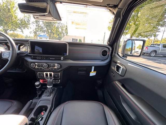 New 2027 Jeep Wrangler Rubicon AWD/4WD image 25