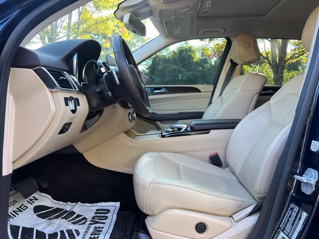 Used 2017 Mercedes-Benz GLS 450 4MATIC image 11