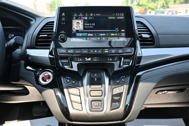 Used 2023 Honda Odyssey Elite image 36