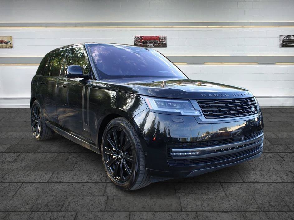 Used 2023 Land Rover Range Rover SE