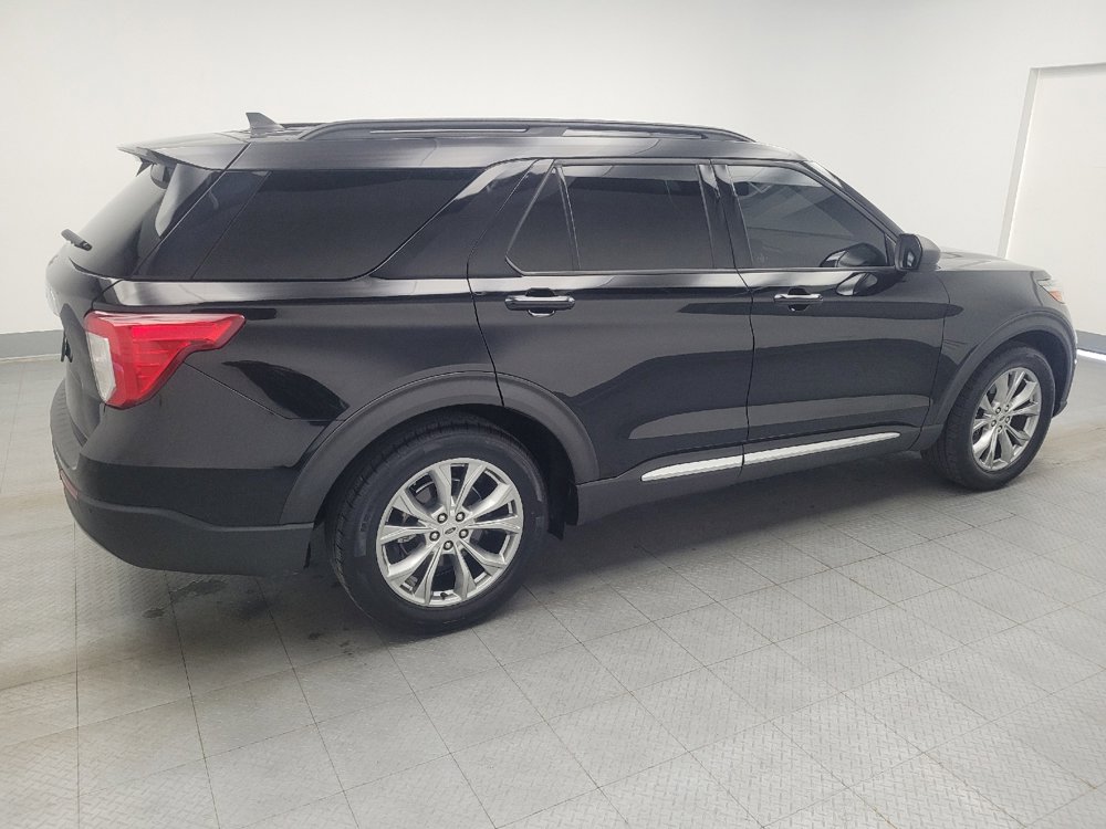 Used 2021 Ford Explorer XLT w/ Equipment Group 202A RWD image 10