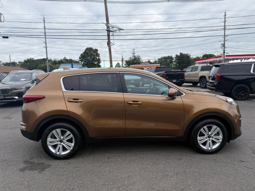 Used 2017 Kia Sportage LX FWD image 8