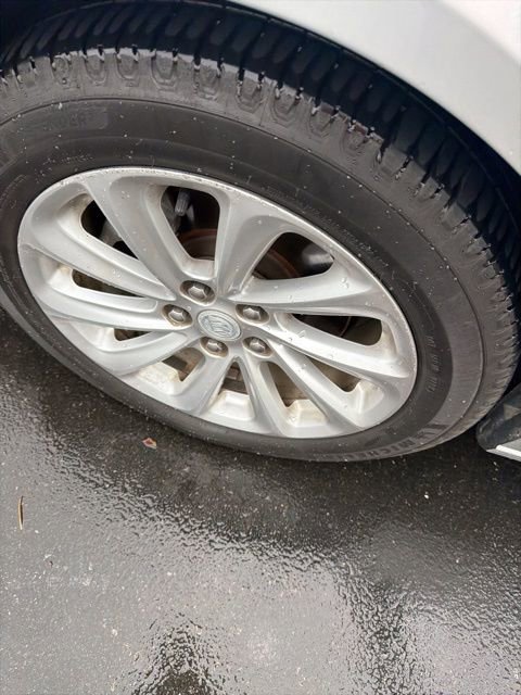 Used 2015 Buick LaCrosse Premium w/ Driver Confidence Package #1 image 16