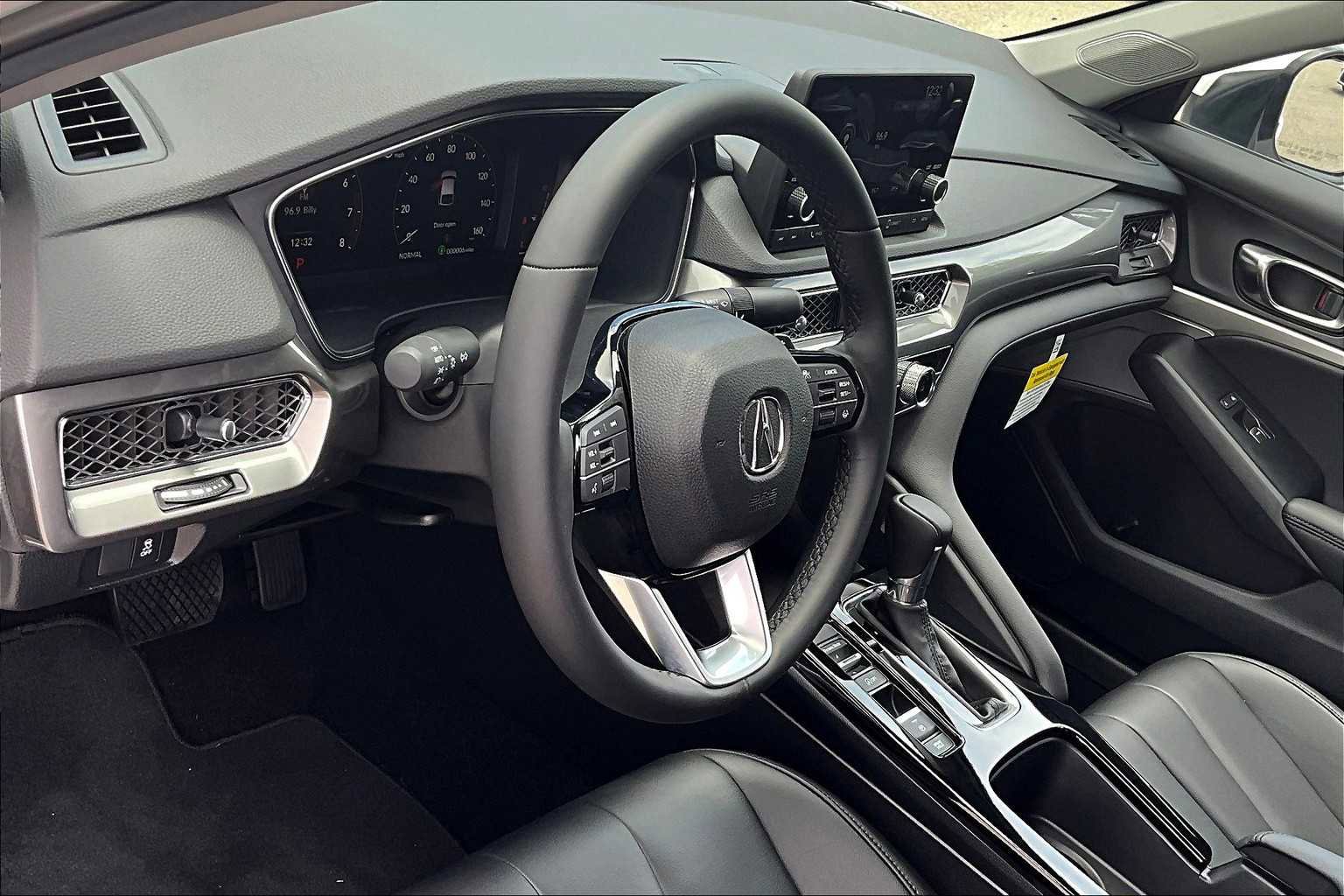 Certified 2025 Acura Integra image 8