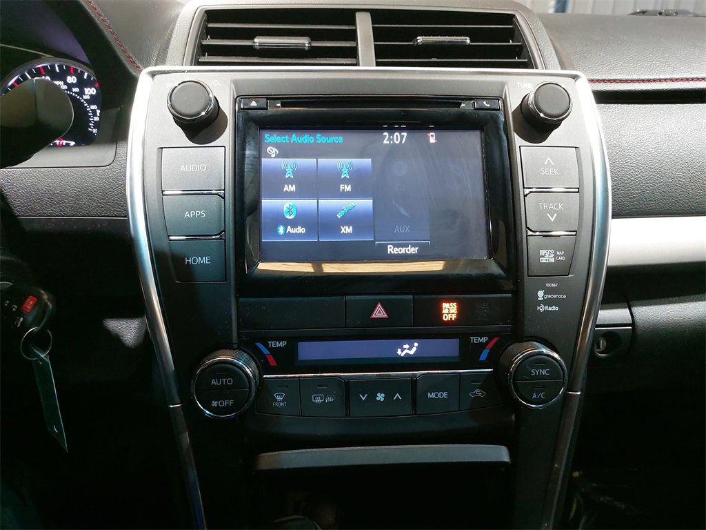 Used 2015 Toyota Camry XSE w/ Moonroof Package image 20