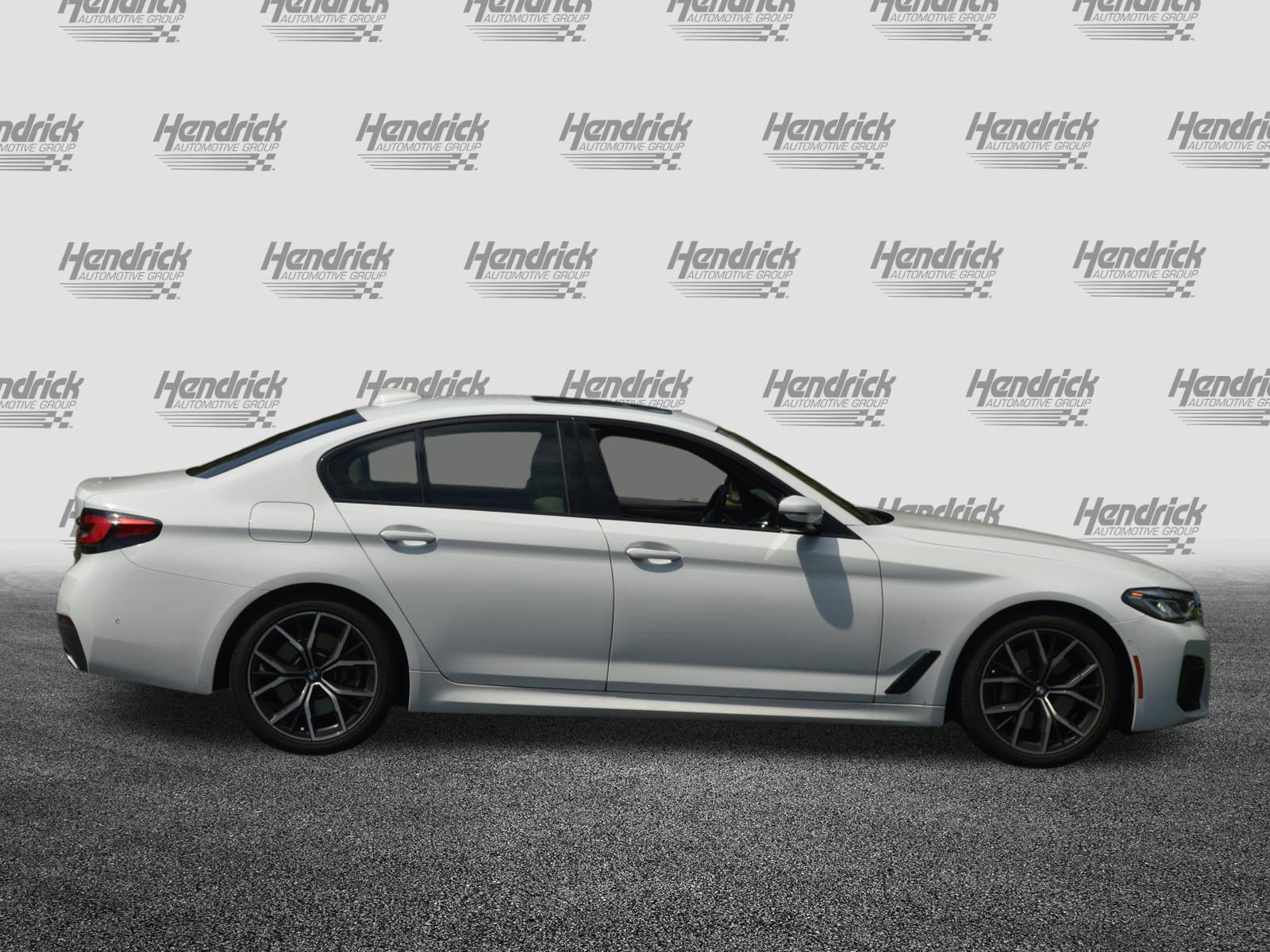 Used 2023 BMW 540i xDrive w/ M Sport Package AWD/4WD image 11