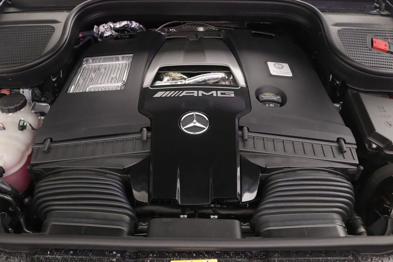 New 2026 Mercedes-Benz GLS 63 AMG 4MATIC image 11