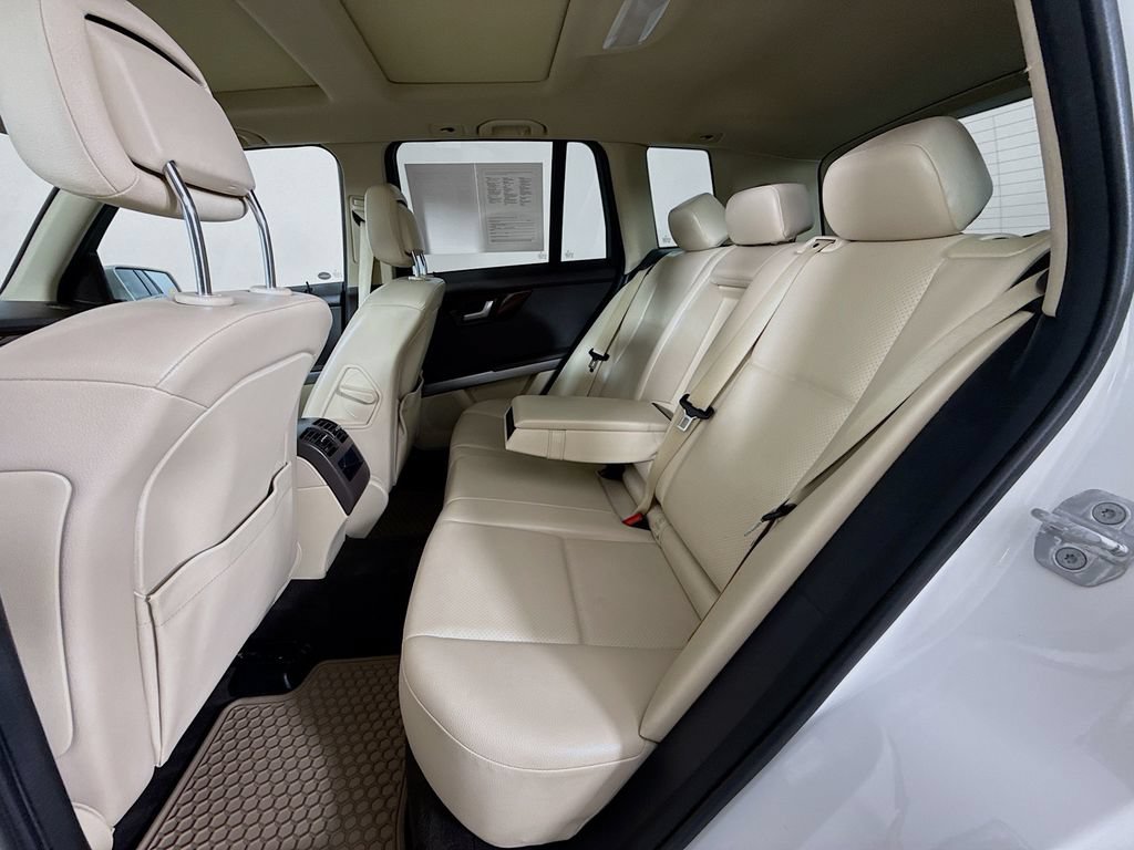Used 2014 Mercedes-Benz GLK 350 4MATIC image 27